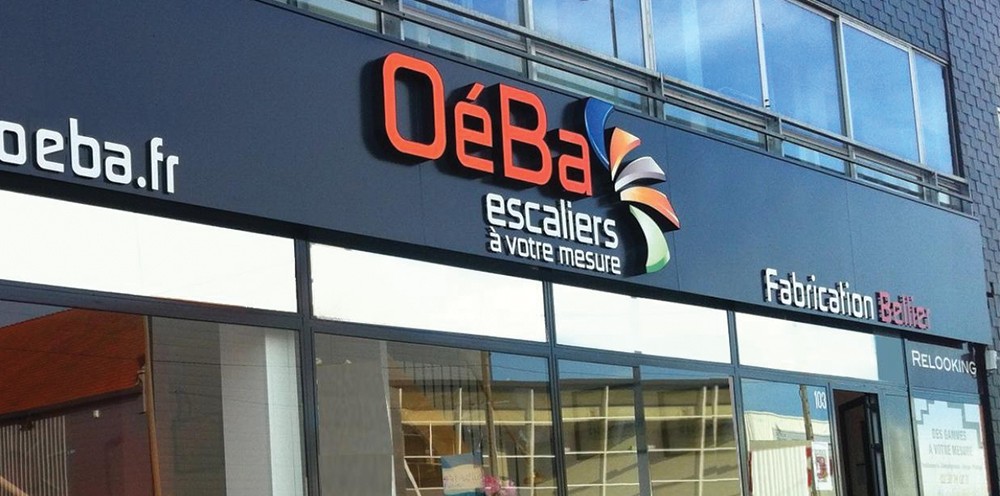 Oéba lance le premier concept de vente d'escaliers sur-Mesure en franchise